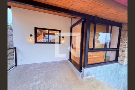 Casa para alugar com 4 quartos, 351m² em Novo Horizonte, Juiz de Fora