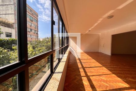 Apartamento para alugar com 4 quartos, 230m² em Ipanema, Rio de Janeiro