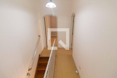 Corredor de casa para alugar com 2 quartos, 70m² em Vila Mariana, São Paulo