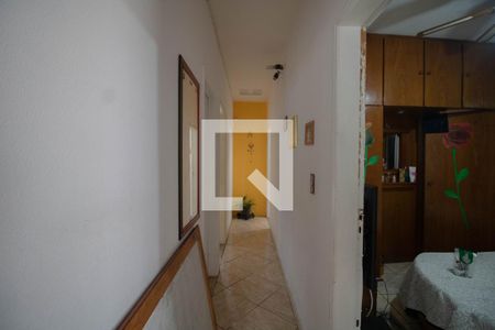 CORREDOR de casa para alugar com 2 quartos, 268m² em Vila Penteado, São Paulo