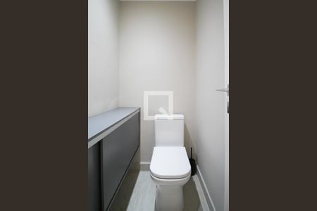 Lavabo de apartamento para alugar com 2 quartos, 65m² em Vila Nova Conceição, São Paulo