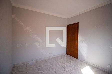 Quarto 2 de casa de condomínio para alugar com 2 quartos, 70m² em Jardim Portal do Itavuvu, Sorocaba