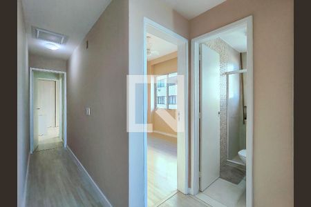 Corredor de apartamento para alugar com 3 quartos, 89m² em Tijuca, Rio de Janeiro