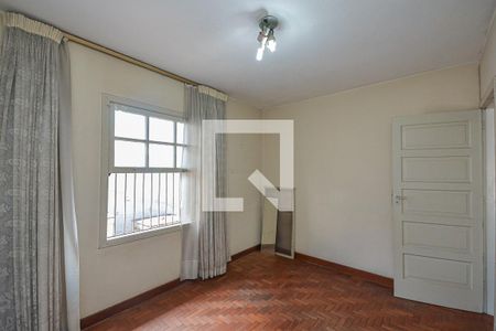Quarto de casa à venda com 2 quartos, 126m² em Parque Guarapiranga, São Paulo