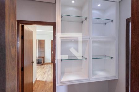 Corredor de apartamento à venda com 3 quartos, 90m² em Castelo, Belo Horizonte