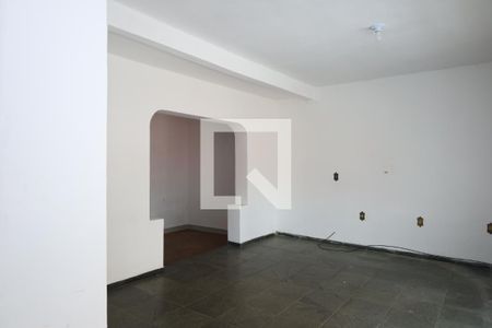 Sala 1 de casa à venda com 2 quartos, 140m² em Itaquera, São Paulo