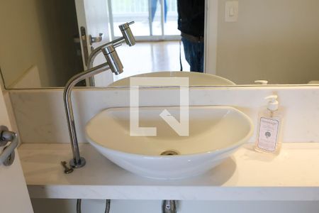Lavabo de apartamento para alugar com 2 quartos, 87m² em Vila Andrade, São Paulo