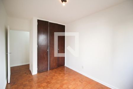 Quarto 1 de apartamento para alugar com 3 quartos, 75m² em Itaim Bibi, São Paulo