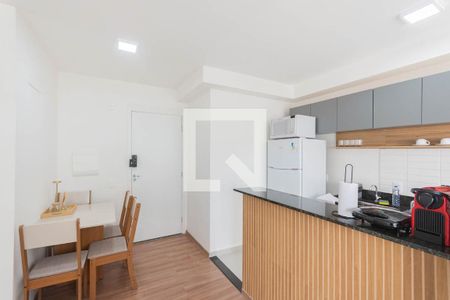 Sala de apartamento para alugar com 2 quartos, 50m² em Santo Cristo, Rio de Janeiro