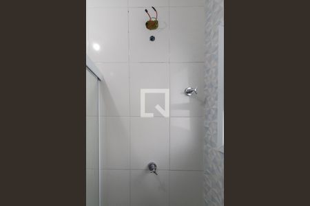 Banheiro de apartamento para alugar com 1 quarto, 40m² em Vila Mazzei, São Paulo