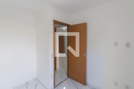 Quarto 1 de apartamento para alugar com 1 quarto, 40m² em Vila Mazzei, São Paulo