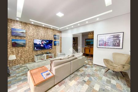 Casa para alugar com 3 quartos, 360m² em Riacho das Pedras, Contagem