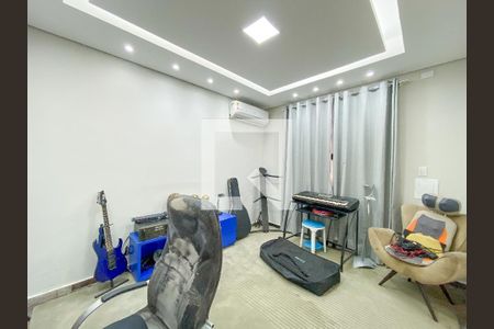 Casa para alugar com 3 quartos, 360m² em Riacho das Pedras, Contagem