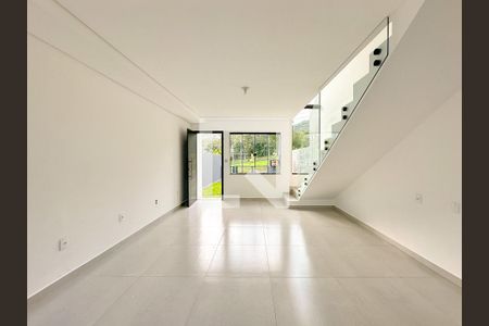 Casa para alugar com 2 quartos, 84m² em Potecas, São José