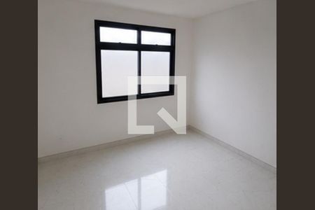 Quarto de kitnet/studio para alugar com 1 quarto, 32m² em Cruzeiro, Ribeirão das Neves