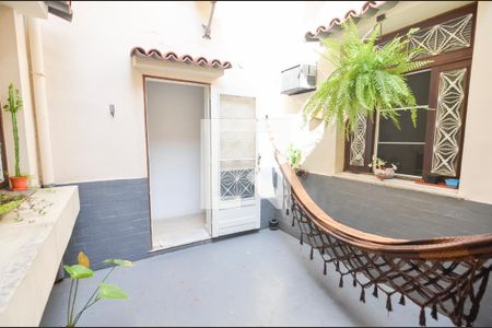 Sala de casa para alugar com 2 quartos, 115m² em Tijuca, Rio de Janeiro