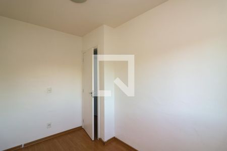 Quarto 1 de apartamento para alugar com 2 quartos, 46m² em Ipanema, Porto Alegre