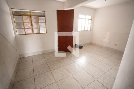 Apartamento para alugar com 3 quartos, 147m² em L-1, Qd79 - Vila Redencao , Goiânia