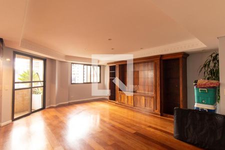 Sala de apartamento para alugar com 2 quartos, 237m² em Água Verde, Curitiba