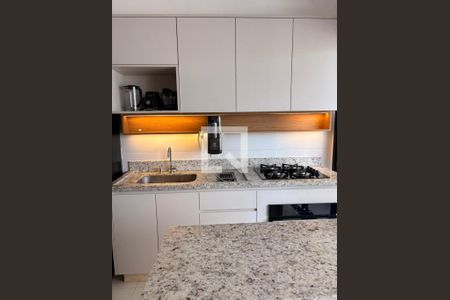 Cozinha de apartamento à venda com 3 quartos, 70m² em Rodoviário, Goiânia