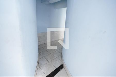 Corredor de apartamento para alugar com 4 quartos, 155m² em L-1, Qd79 - Vila Redencao, Goiânia