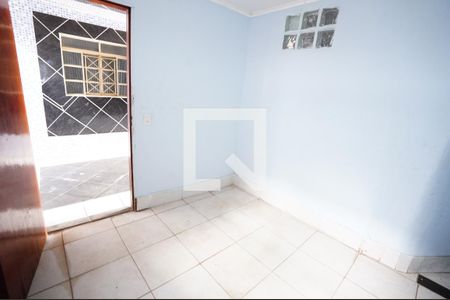 Apartamento para alugar com 4 quartos, 155m² em L-1, Qd79 - Vila Redencao, Goiânia