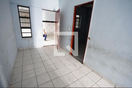 Apartamento para alugar com 3 quartos, 70m² em L-1, Qd79 Vila Redencao, Goiânia