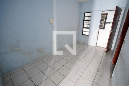 Apartamento para alugar com 3 quartos, 70m² em L-1, Qd79 Vila Redencao, Goiânia