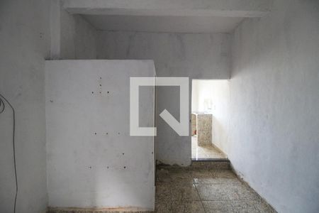Quarto de casa para alugar com 1 quarto, 45m² em Coréia, Mesquita