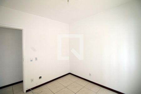 Quarto 1 de apartamento para alugar com 2 quartos, 70m² em Irajá, Rio de Janeiro