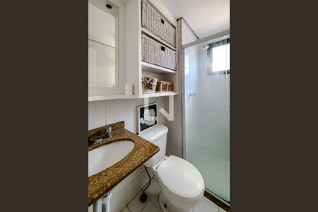 Banheiro da Suíte de apartamento para alugar com 2 quartos, 61m² em Pompeia, São Paulo