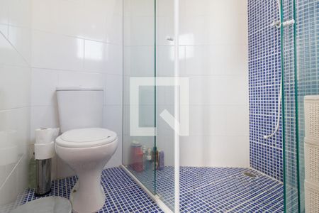 Banheiro da Suíte de casa à venda com 2 quartos, 175m² em Vila Nivi, São Paulo