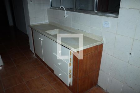 Casa para alugar com 2 quartos, 50m² em Jardim Casa Branca, Embu das Artes