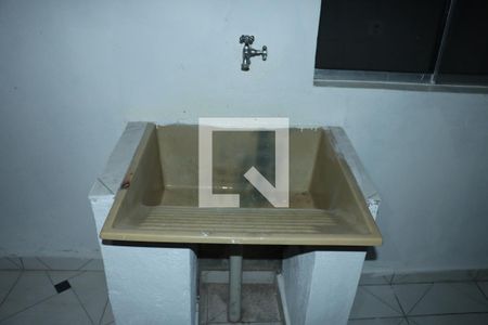 Casa para alugar com 2 quartos, 50m² em Jardim Casa Branca, Embu das Artes