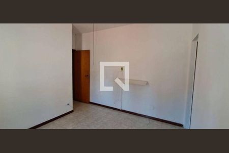 Casa à venda com 5 quartos, 180m² em Jardim Ester, São Paulo