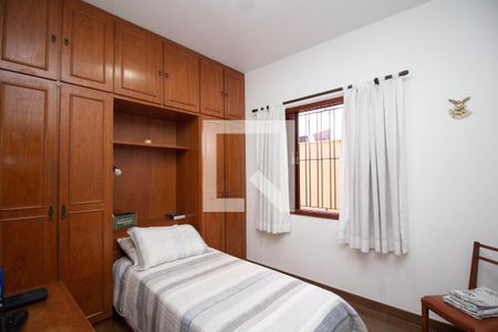 Quarto 1 de casa à venda com 3 quartos, 270m² em Parque Sao Domingos, São Paulo