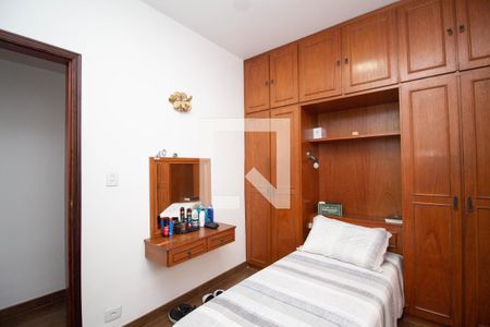 Quarto 1 de casa à venda com 3 quartos, 270m² em Parque Sao Domingos, São Paulo