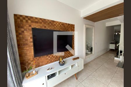Sala de casa à venda com 2 quartos, 104m² em Vila Adalgisa, São Paulo