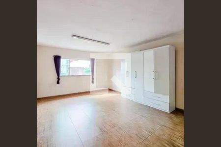 Casa à venda com 4 quartos, 251m² em Santa Terezinha, Santo André