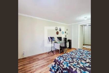 Casa à venda com 4 quartos, 251m² em Santa Terezinha, Santo André