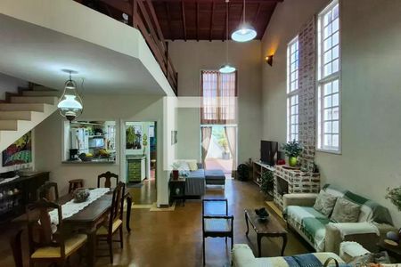 Casa à venda com 3 quartos, 237m² em Vila Guiomar, Santo André