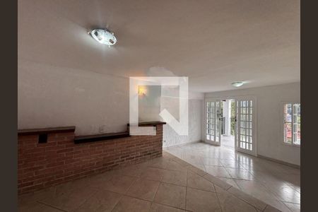 Casa à venda com 3 quartos, 301m² em Parque Viana, Barueri
