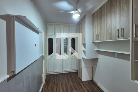 Quarto 1  de casa para alugar com 3 quartos, 180m² em Jardim Santa Lúcia, Campinas