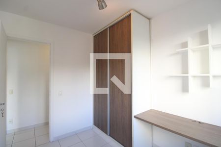 Quarto de apartamento à venda com 2 quartos, 74m² em Curicica, Rio de Janeiro