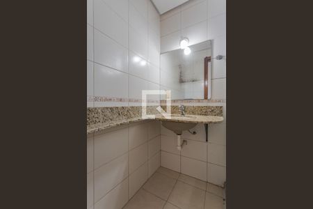 Banheiro de apartamento para alugar com 1 quarto, 51m² em Petrópolis, Porto Alegre