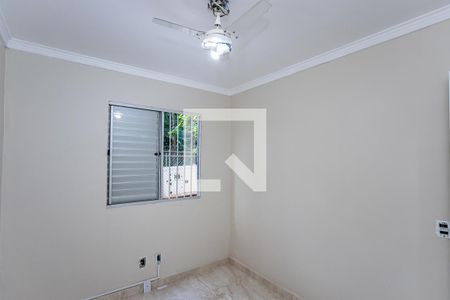 Quarto 2 de apartamento para alugar com 2 quartos, 40m² em Jardim Marilu, São Paulo