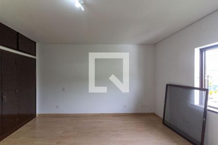 Quarto 2 de casa para alugar com 2 quartos, 150m² em Santo Amaro, São Paulo
