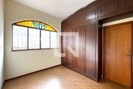 Quarto 1 de casa para alugar com 2 quartos, 102m² em Colégio Batista, Belo Horizonte