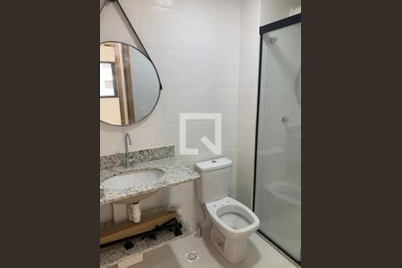 Banheiro da Suíte  de apartamento para alugar com 2 quartos, 61m² em Setor Crimeia Oeste, Goiânia