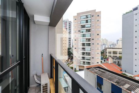 Varanda de kitnet/studio para alugar com 1 quarto, 23m² em Vila Mariana, São Paulo